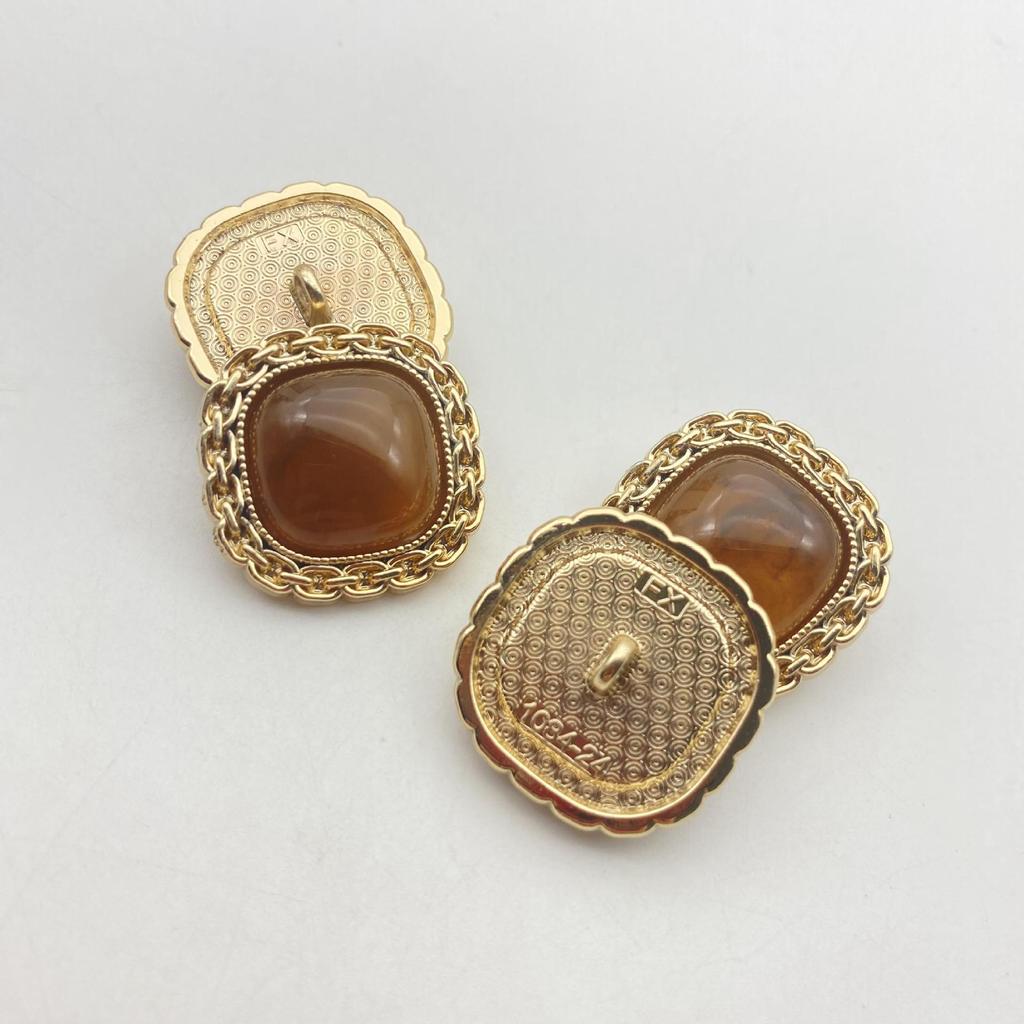 5 Stück 5 Stück Xiaoxiangfeng Handgemacht DIY Perlglanzfarbe Hanfseil Kantenkette Harz Metall Kombination Schnalle Dekorative Accessoires Kleidungsknöpfe