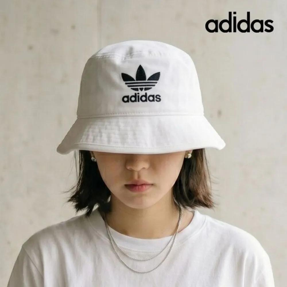 [adidas] Trefoil Bucket Hat White FQ4641 FQ4641