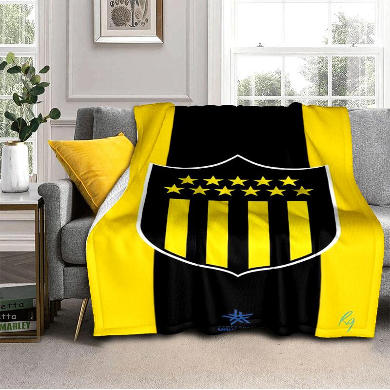 Pe?arol Football Club Emblem Blanket Outdoor Flannel Blanket for Camping, Hiking, Garden Parties, Picnic Essentials,gift for family and friends