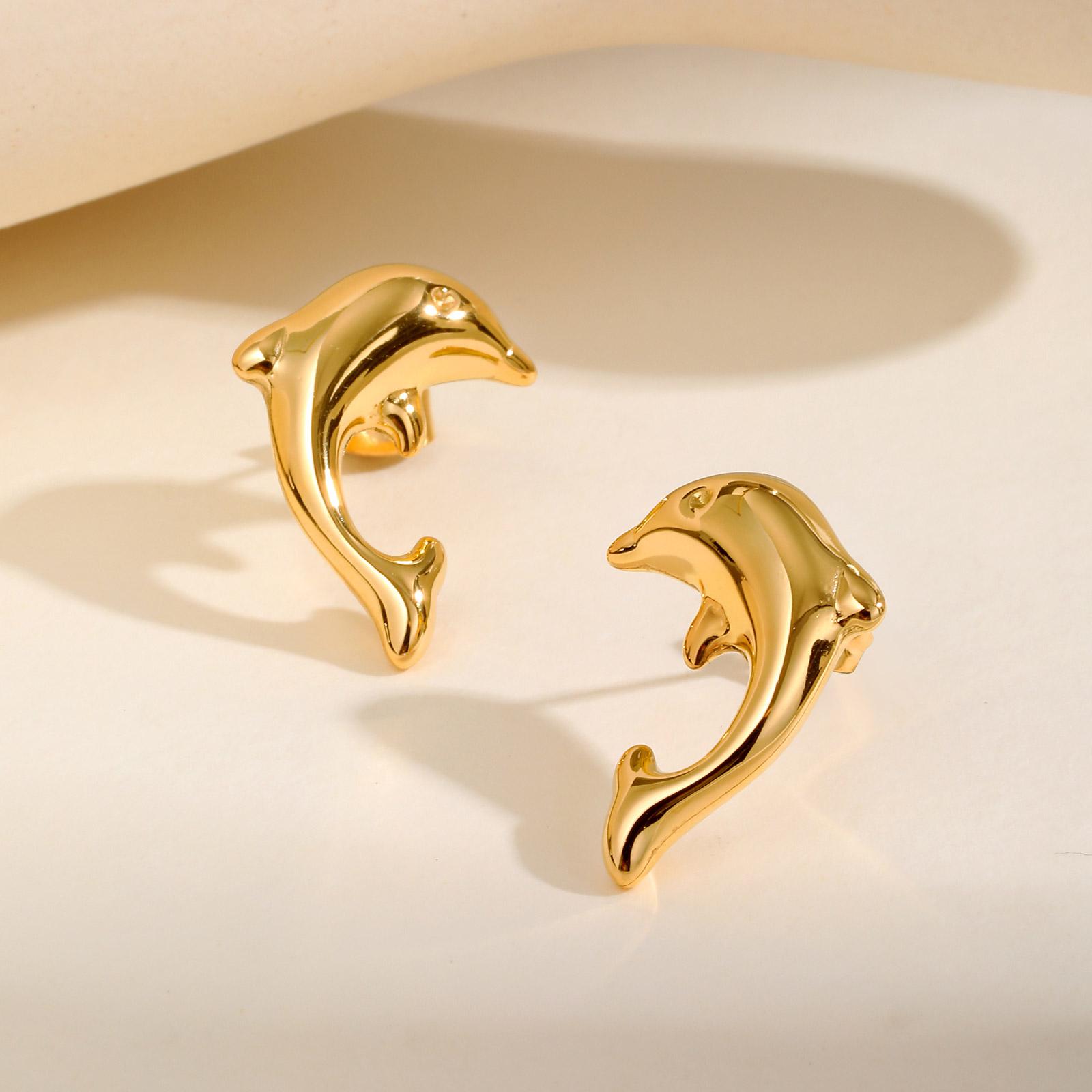 

Fashionable Dolphin Earrings for Women,Gold Color Stainless Steel Stud Animal Earring,Waterproof Jewelry Gift