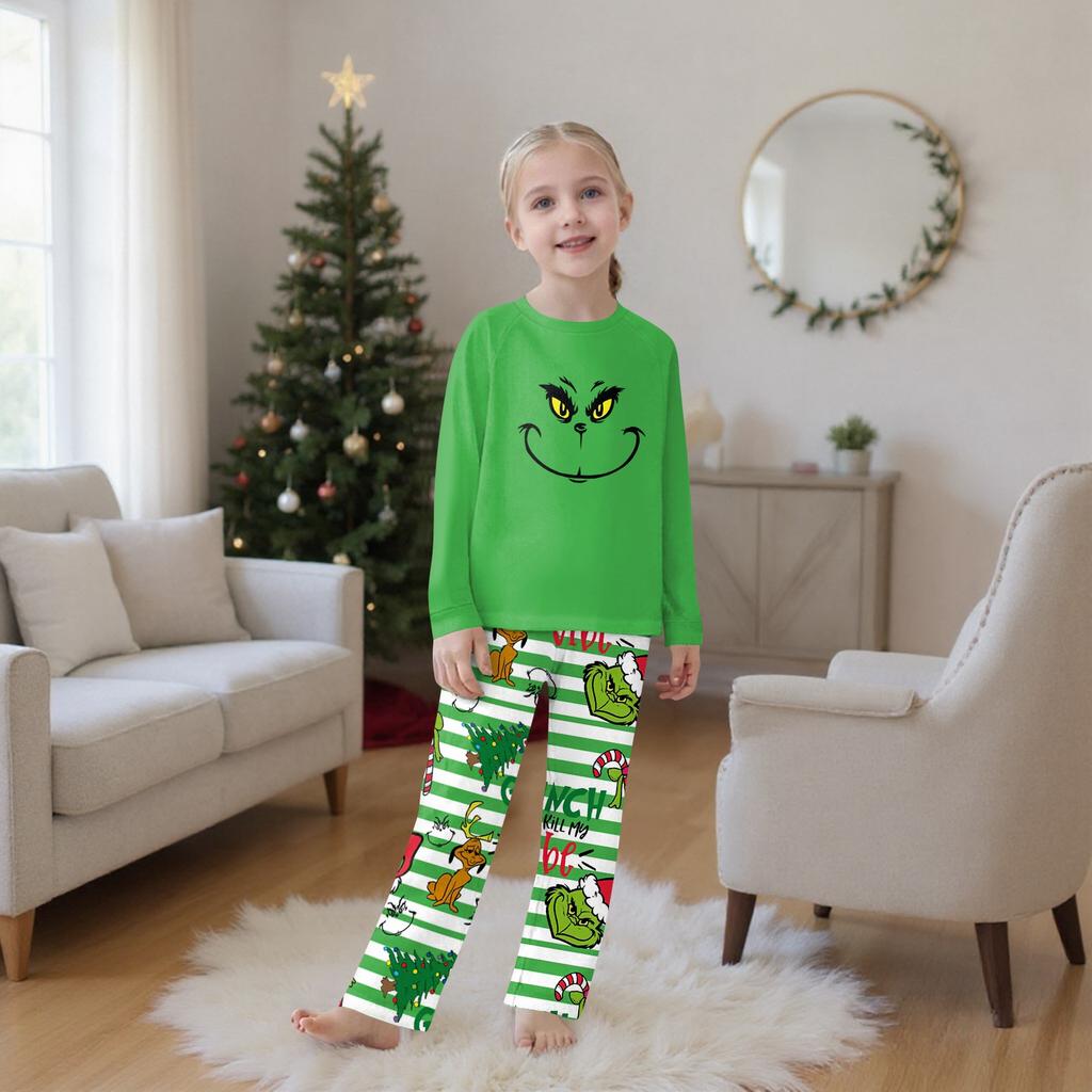 Passende Familiensets mit Weihnachtsmotiven, Langarmshirts und Hosen