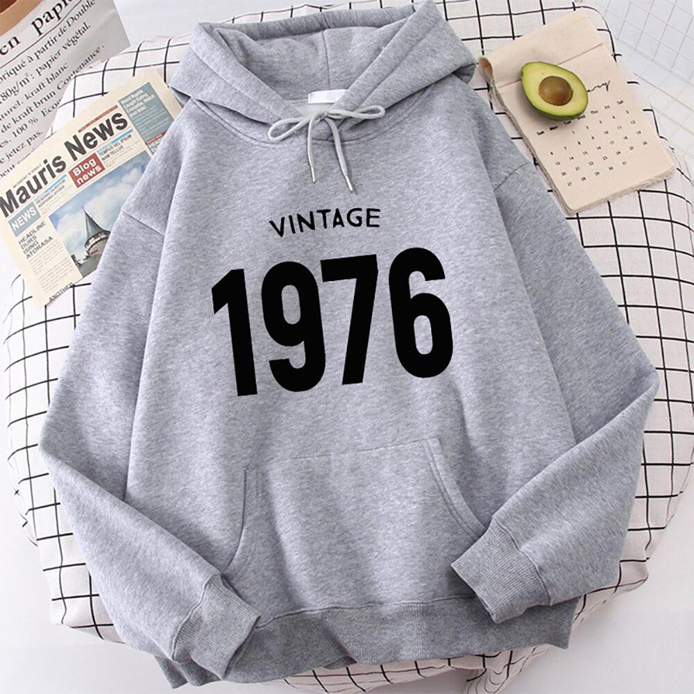 Hot Vintage 1976 Printed Women And Men Hoodies Loose Pullover Hooded Plus Size Autumn And Winter Long Sleeve Couple Sweatshirt