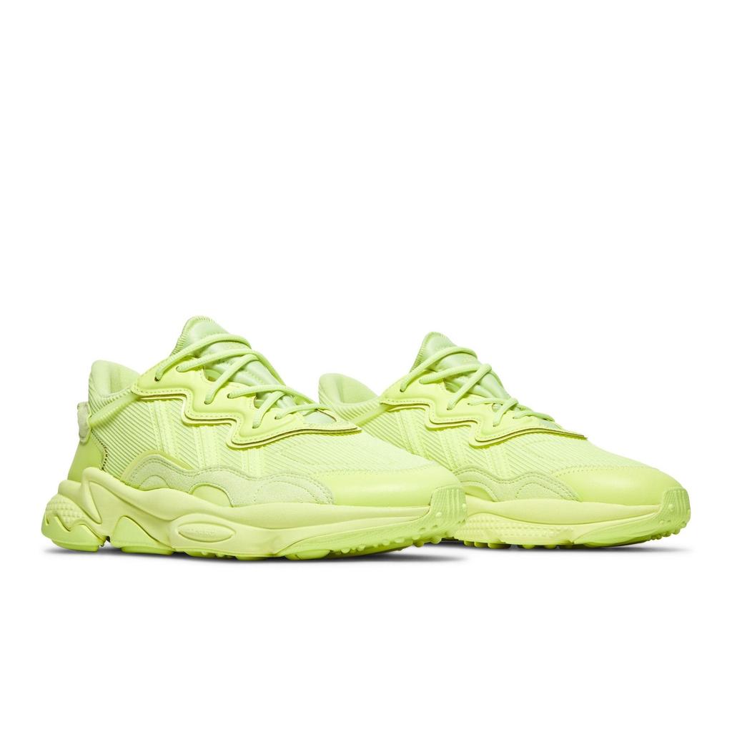 adidas Ozweego 'Frozen Yellow' (Unisex) Frozen Yellow / Frozen Yellow / Frozen Yellow Casual Shoes G55590