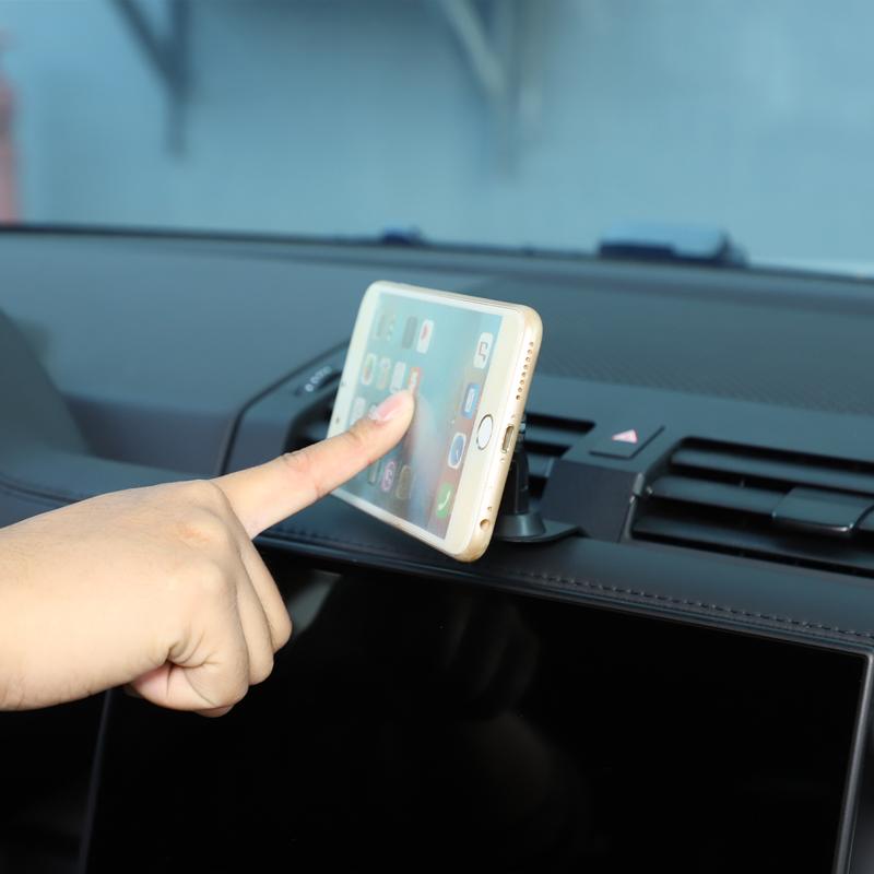Carbon steel For Land Rover Defender L663 90 110 130 2020-25 Car Mobile Phone Holder Navigation Bracket Interior Car Accessories HY3