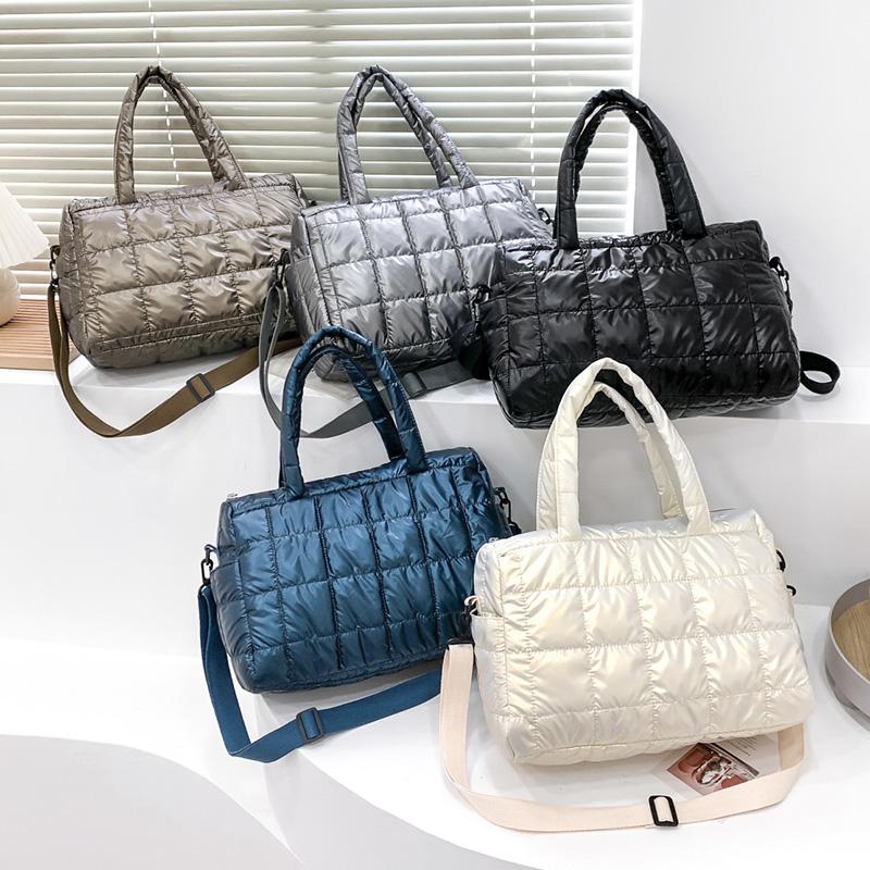 Fashionable Women's Tote Bag, Female Large Capacity Padded Shoulder Bag, Quilted Checkered Handbag, Down Messenger Bag