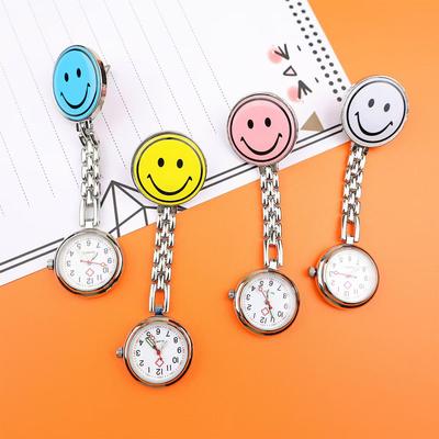Orologio da Tasca Luminoso da Infermiera Retro - Spilla Carina Faccina Sorridente per Uomini, Donne e Studenti