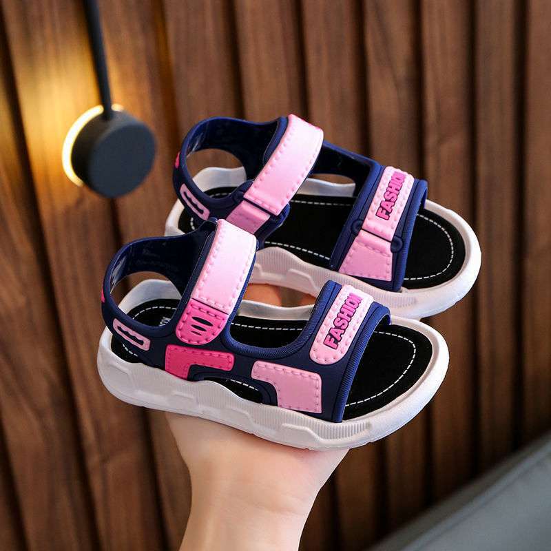 Children's boys' sandals 2025 new summer soft-soled non-slip middle-aged and older boys' students' babies' children's beach shoes