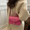 Retro and Simple Women's Bags, Fashionable Commuting Fashion Messenger Bags, Shoulder Bags, Practical Temperament Handbags, Bags.