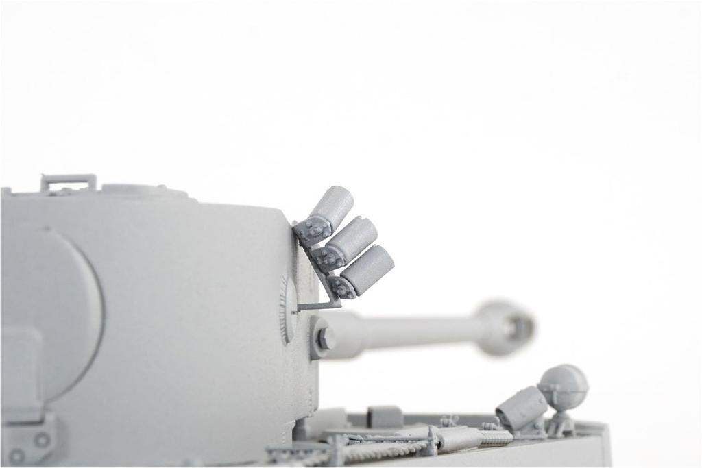 BSK Model 1/35 Smoke Discharger and S-Mine Launcher Set for German Tiger I Heavy Tank, Plastic Model Parts BSKD35005