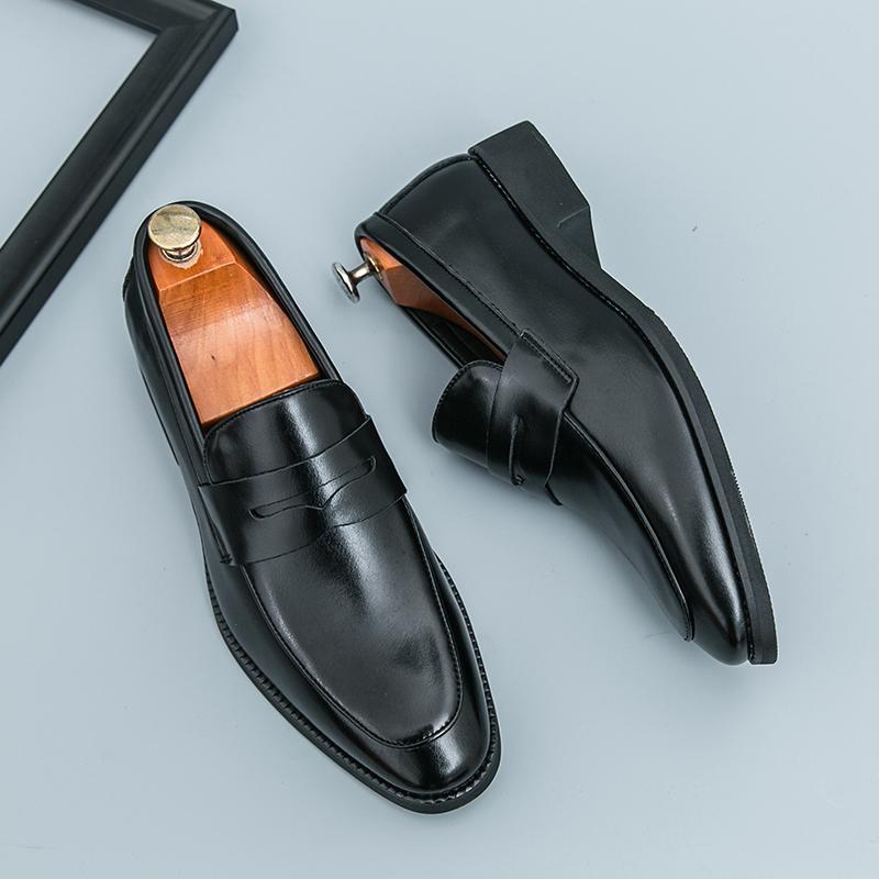 

Модная летняя мужская классическая обувь лоферы мужские на одну ногу деловая повседневная удобная улыбающаяся маленькая кожаная обувь черного и коричневого цвета размер 38-46 38 чёрный