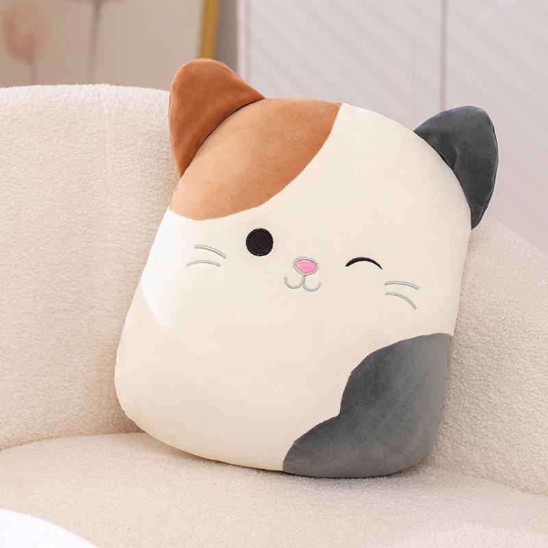 

Cute cute three-flower cat throw pillow plush toy doll kitten doll home pillow cushion doll 25cm（0.2kg）