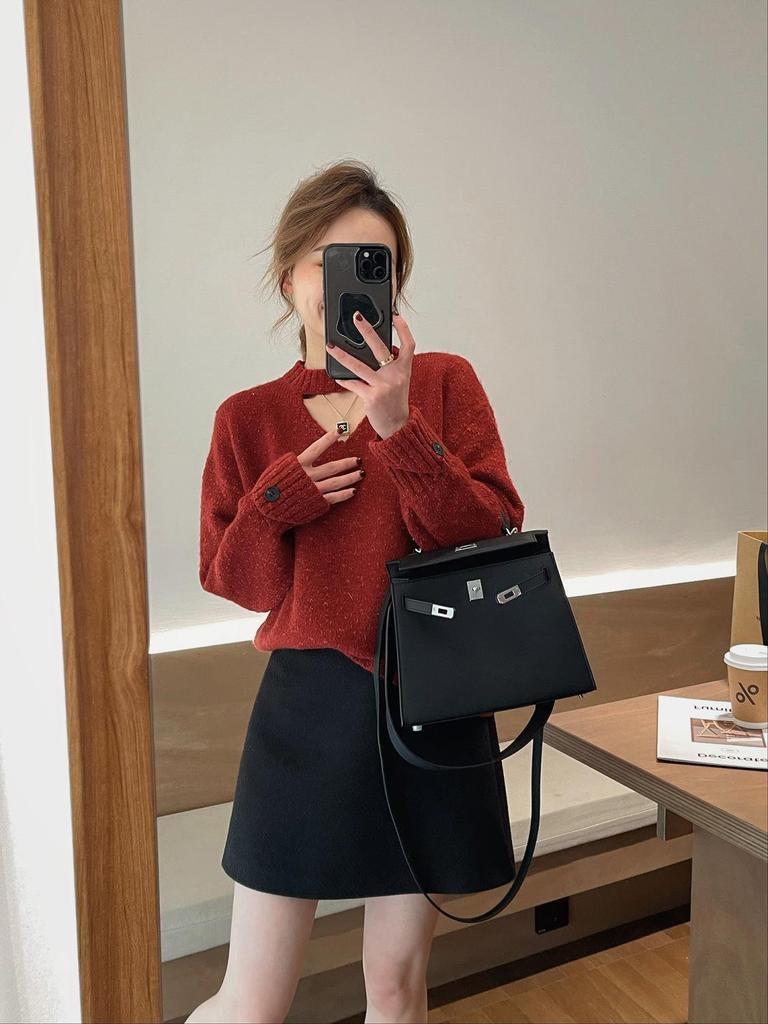 Versatile Wool Slimming Midi A-Line Skirt for Women - Plain Color, High Waist, Ideal for Spring, Autumn, and Winter