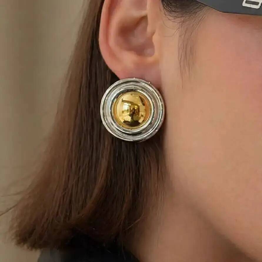 Salircon 2026 New Fashion Vintage Round Geometry Stud Earring Women Stainless Steel Gold Color Waterproof Jewelry Accessories