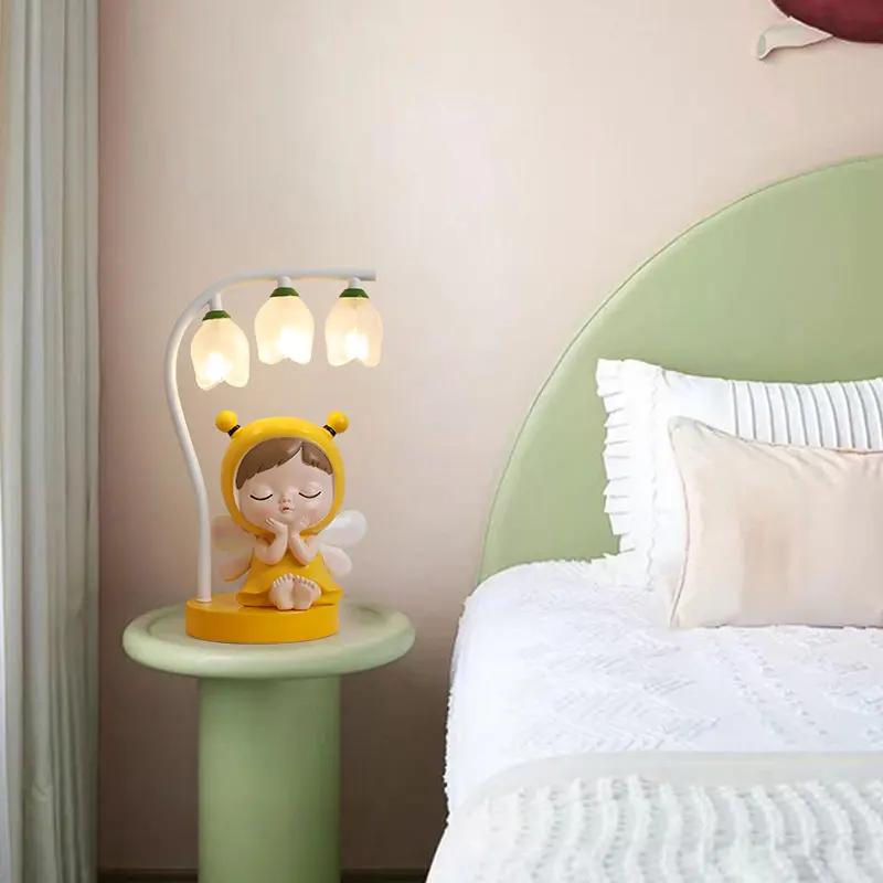 Children's Room Table Lamp Bedroom Bedside Lamp Girl Cute Creative Gift Cartoon Rabbit Princess Warm Eye Protection Desk Lamp