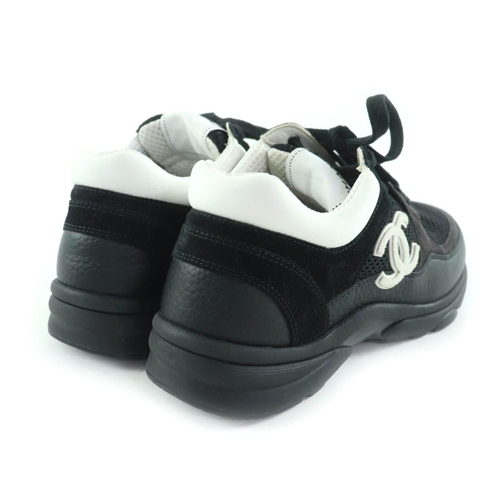 Ausgezeichnete CHANEL Sneaker Schwarz Weiß Leder Damen 37 G38299 Gebraucht