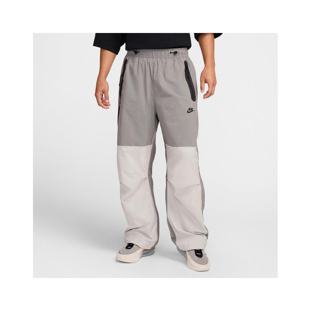 

Мужские тканые брюки Nike Tech с открытым краем HM7159 014 light black/80