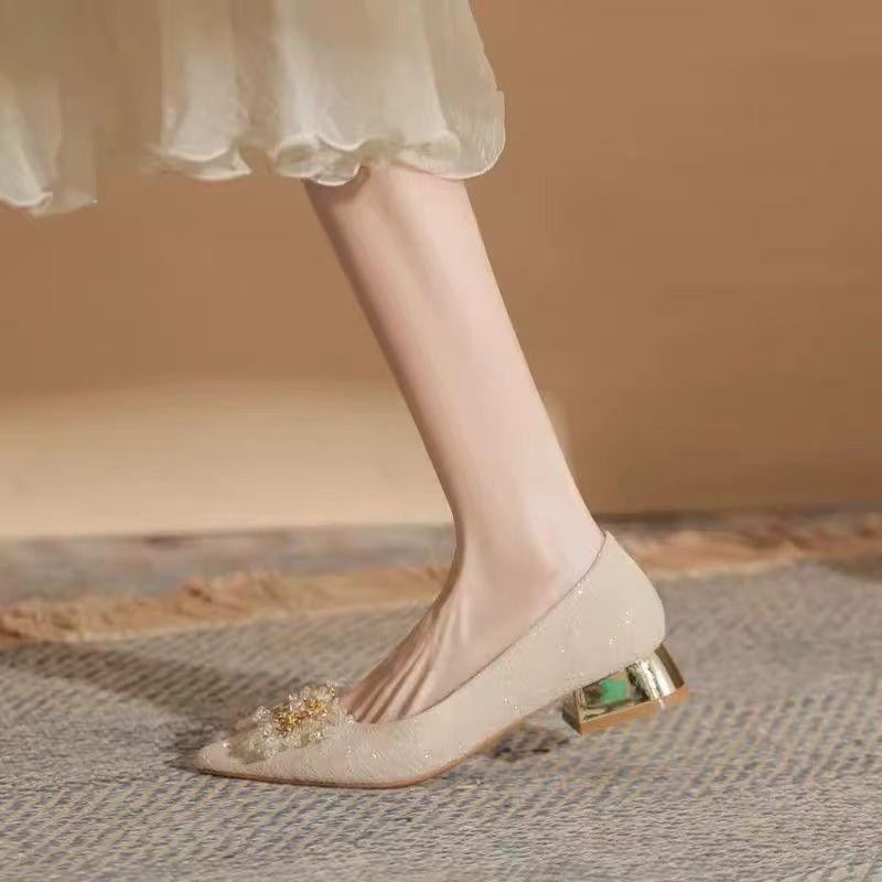 2025 spring and summer new champagne color can be worn daily without tiring feet single shoes women's fashion pearl wedding shoes two wear single sh