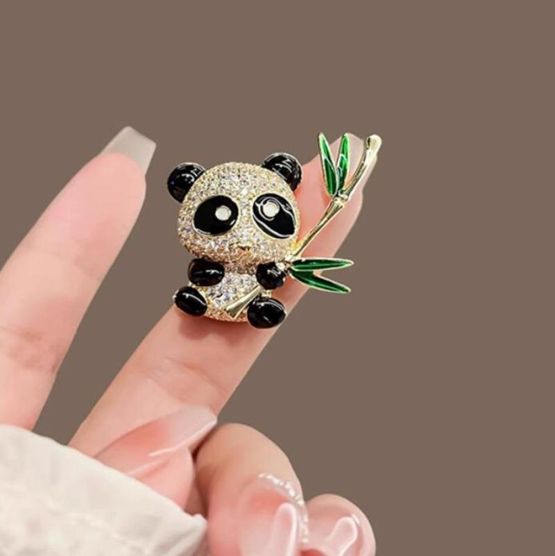 Chinese Style Animal Panda Brooch Alloy Women's Jewelry Valentine's Day Birthday Gift Practical Clothing Backpack