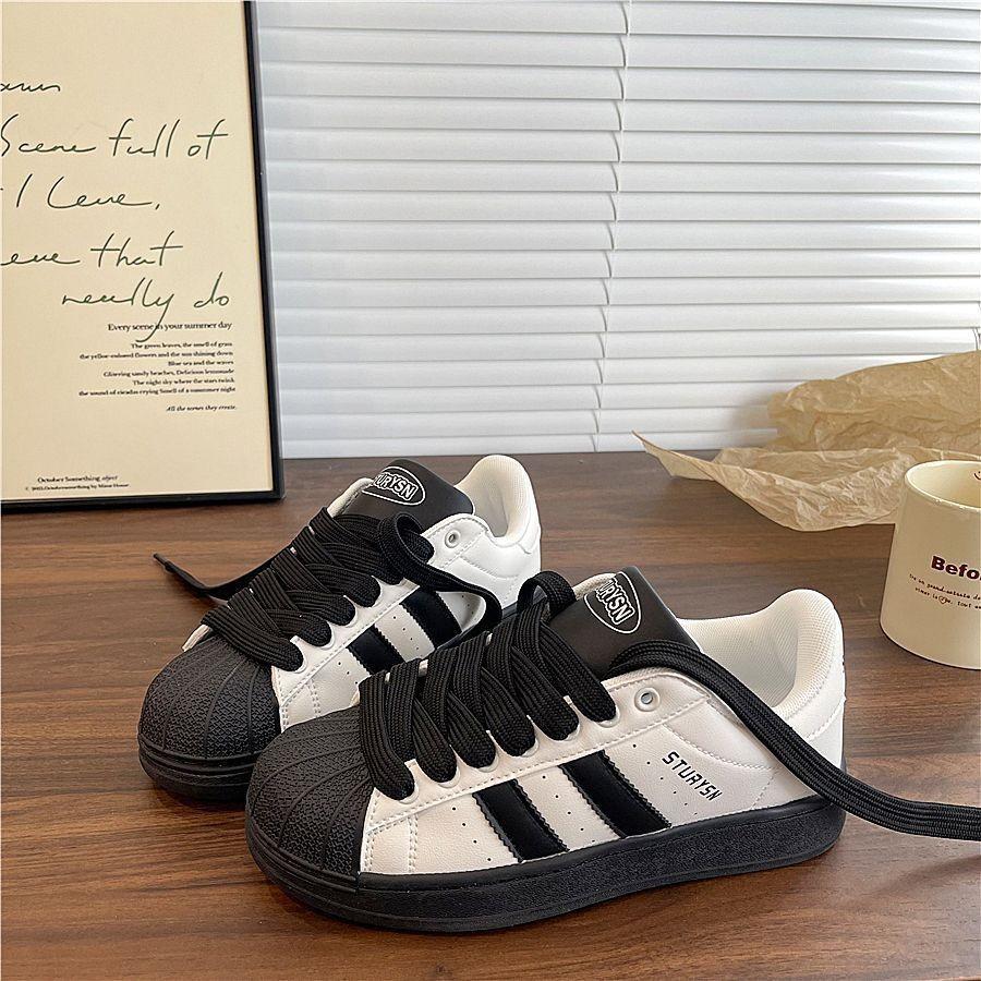 

Туфли с ракушечным носком, в стиле кампус, летние новые, модные повседневные туфли на мягкой подошве, маленькие белые туфли для девочек, модные туфли с низким верхом 40