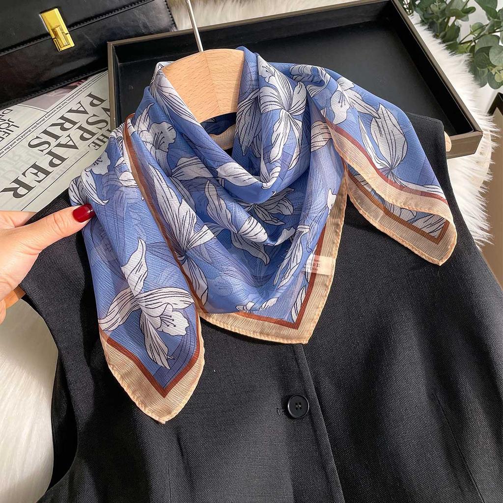 70cm Square Scarf Versatile Neck Scarf For Dress Up Your Look, Spring/Summer Women's Soft Stain Bandannas Hijab Neckerchief