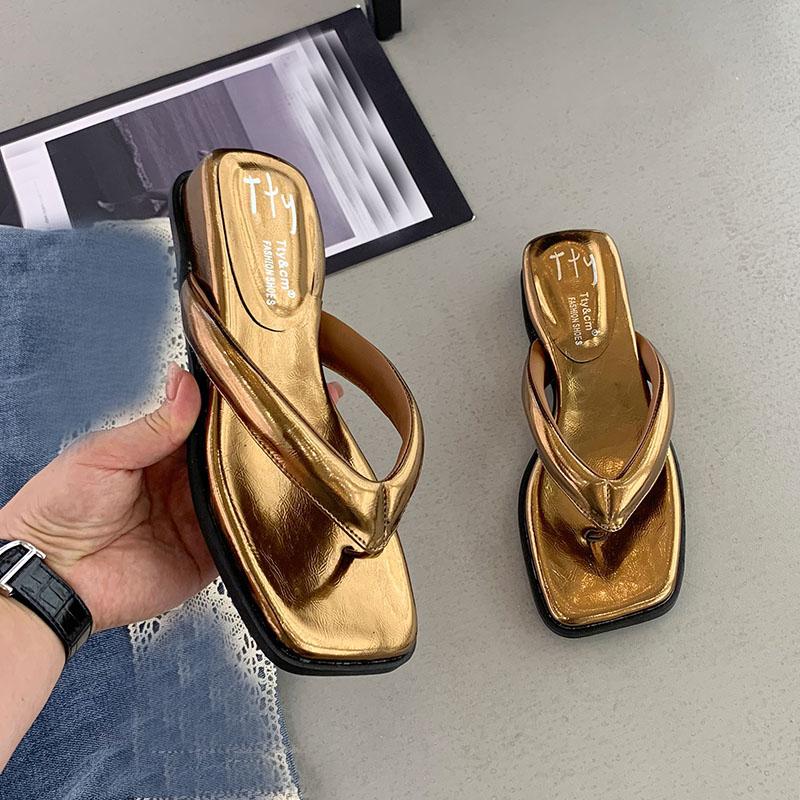 Fashion Fashion Summer Beach Flip flops Women Flats Slides Slippers Shoes Luxury Female Flats Slippers Sandals Shoes For Ladies