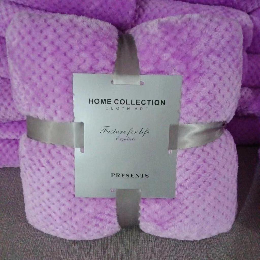 Pineapple Grid Flannel Fleece Blanket for Office & Nap - Thickened Coral Fleece Air Conditioning Cover