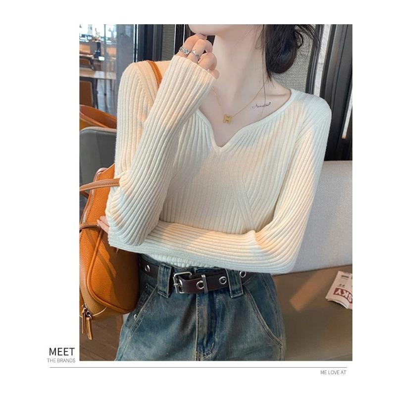 Autumn Winter Fashion Long Sleeved Pullover Sweater Women V Neck Loose Casual Bottoming Shirt 2025 Inner Knitted V-neck Top Solid Clothing
