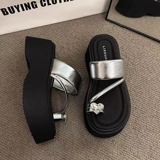 French Niche Design Comfortable Slippers Explosive Set Toe Sandals Versatile Skirt Solid Color Height-increasing Slippers Women 2025