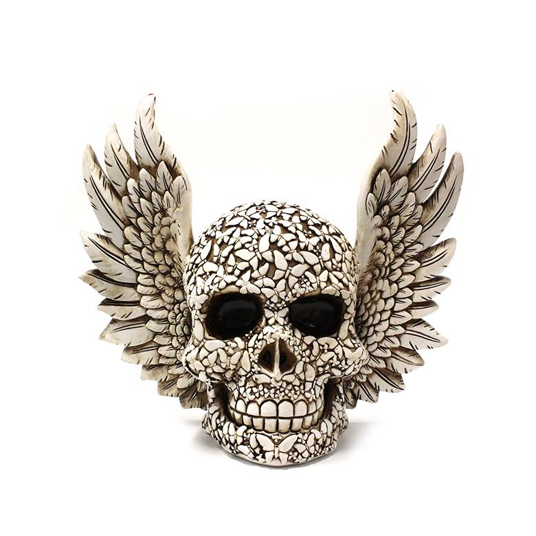 

Cross Wings Skull Resin Pendant: Creative Halloween Hanging Ornament 19x19x6.5cm