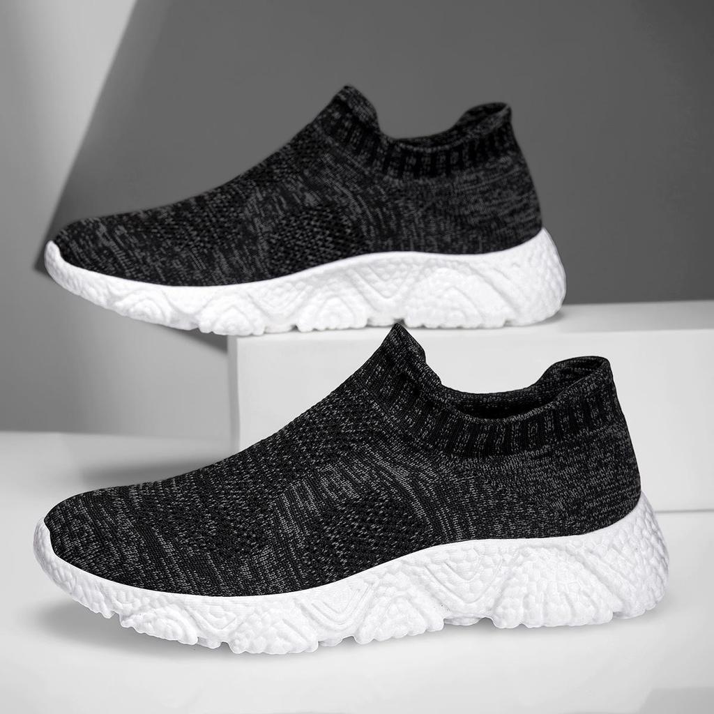 Men's Trendy Breathable Fly-Knit Running Shoes: Lightweight, Fashionable, All-Season Casual Footwear.