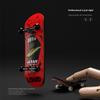 Muster Finger Skateboard: Fünfschichtiges Ahornholz mit Leichtmetallrädern - Fingerspitzen-Schaukelspielzeug.