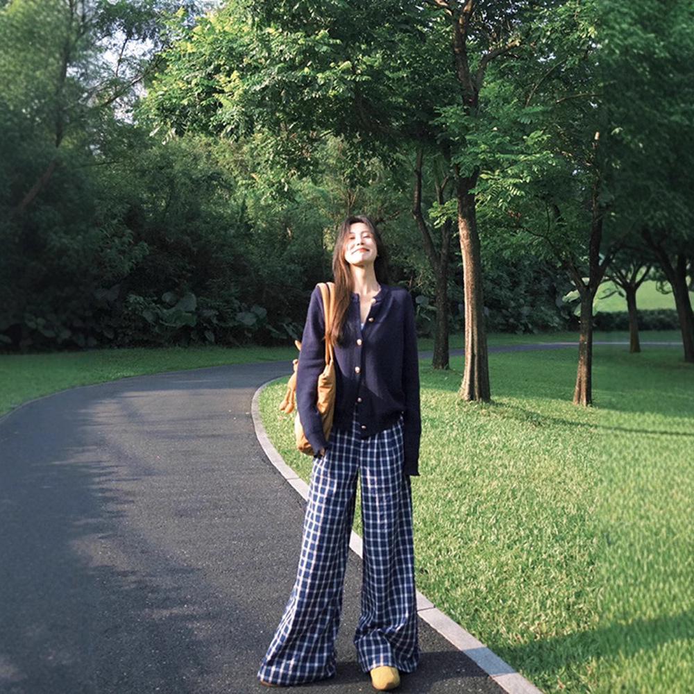 Women's Retro Blue Plaid High Waist Wide Leg Pants - Loose, Floor-Length, 145 Petite Style