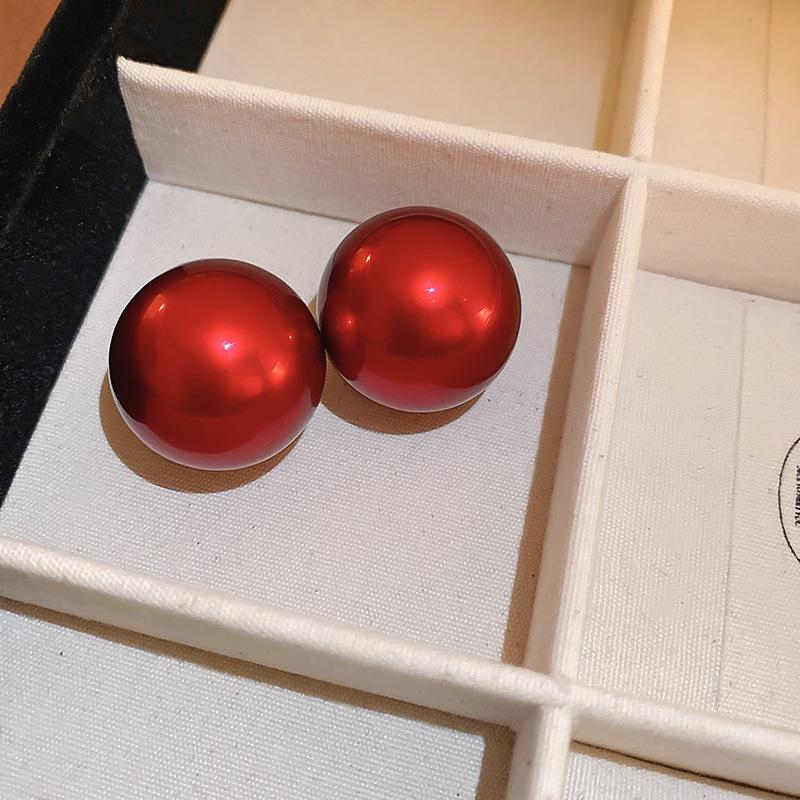 Silver needle imitation shell pearl oversized exaggerated round earrings simple versatile stud earrings niche light luxury earrings