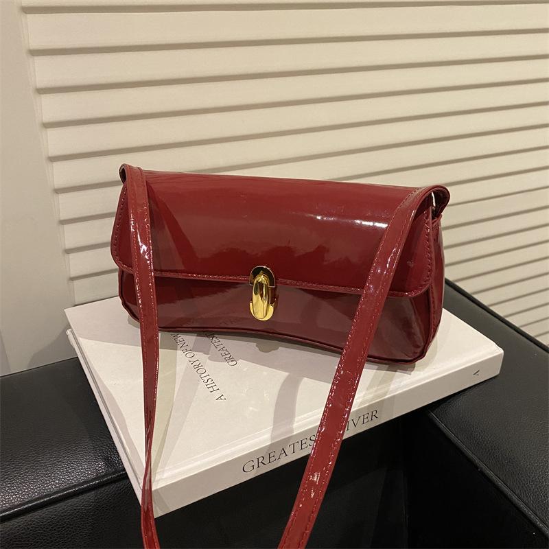 Niche High-end Baguette Bag 2 Spring and Summer New Versatile Underarm Bag Simple Shoulder Women's Bag
