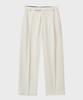 NOIRER Classic One-Pleat Wide Slacks (White)