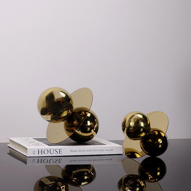 Modern Minimalist Stainless Steel Metal Spherical Ornaments, Abstract Art, Indoor and Living Room Tabletop Ornaments Handicrafts
