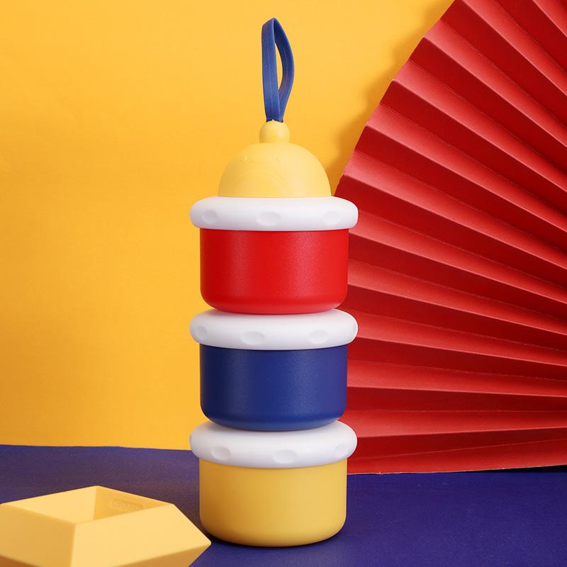 

Portable Baby Milk Powder Box Large Capacity with Partition Multi-Function Sealed Rice Storage Tank Cute Design