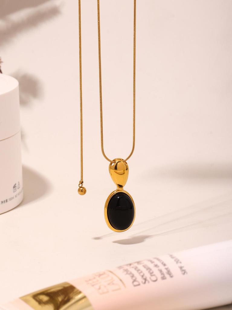 Fashionable Black Agate Pendant Necklace with Adjustable Stainless Steel Long Chain