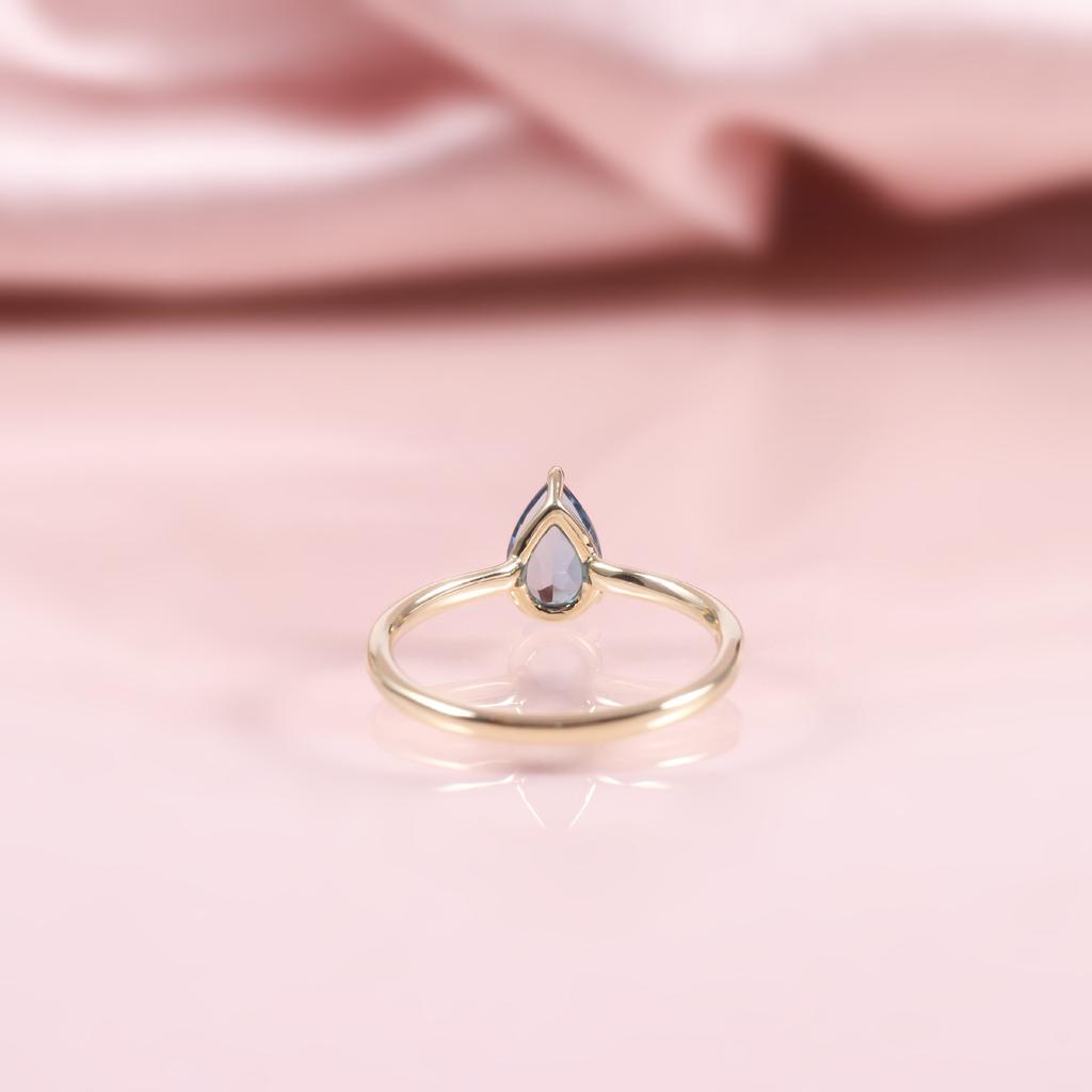Simple 1 Carat Ring S925 Sterling Silver Inlaid With Natural Olivine Garnet Water Drop Pear-Shaped Small Fresh Ring For Women