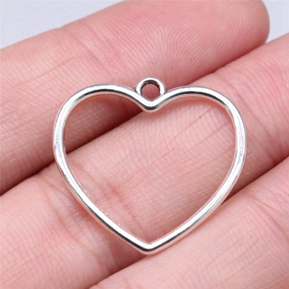 Charms Openwork Heart Pendants Vintage Jewelry Supplies QC068