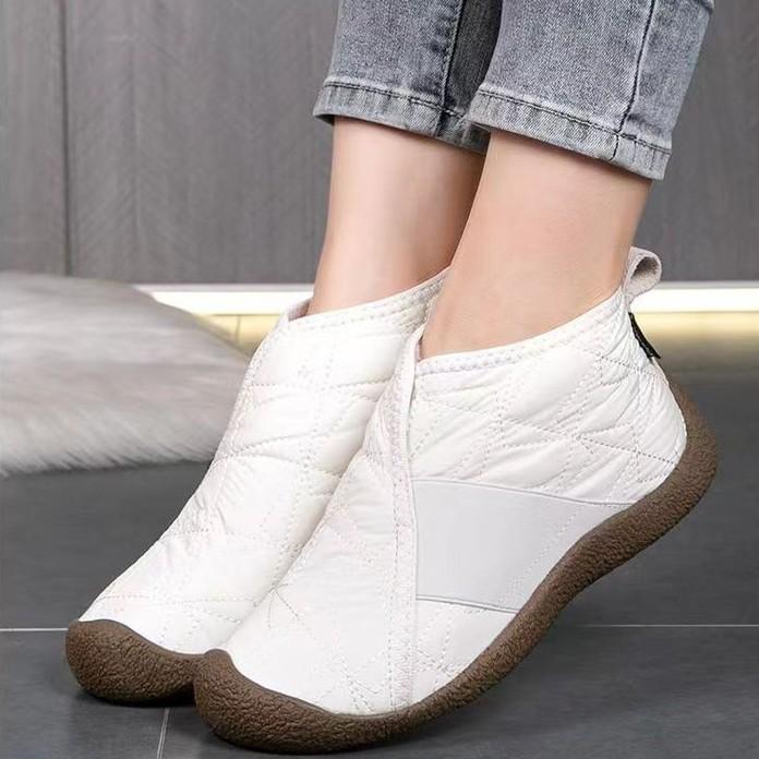 Popular snow boots women's outer wear 2025 winter new warm women's cotton shoes soft sole non-slip ethnic style mother shoes