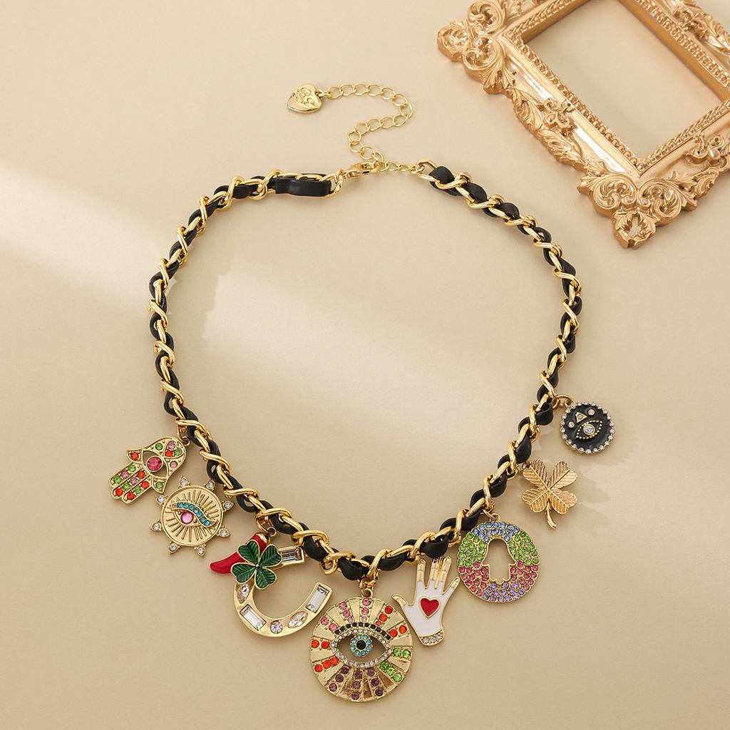 Qingdao Medeltida Djävulens Öga Retro Lyckoamulett Flera Hängen Nyckelbenskedja Vintage Bohemisk Stil