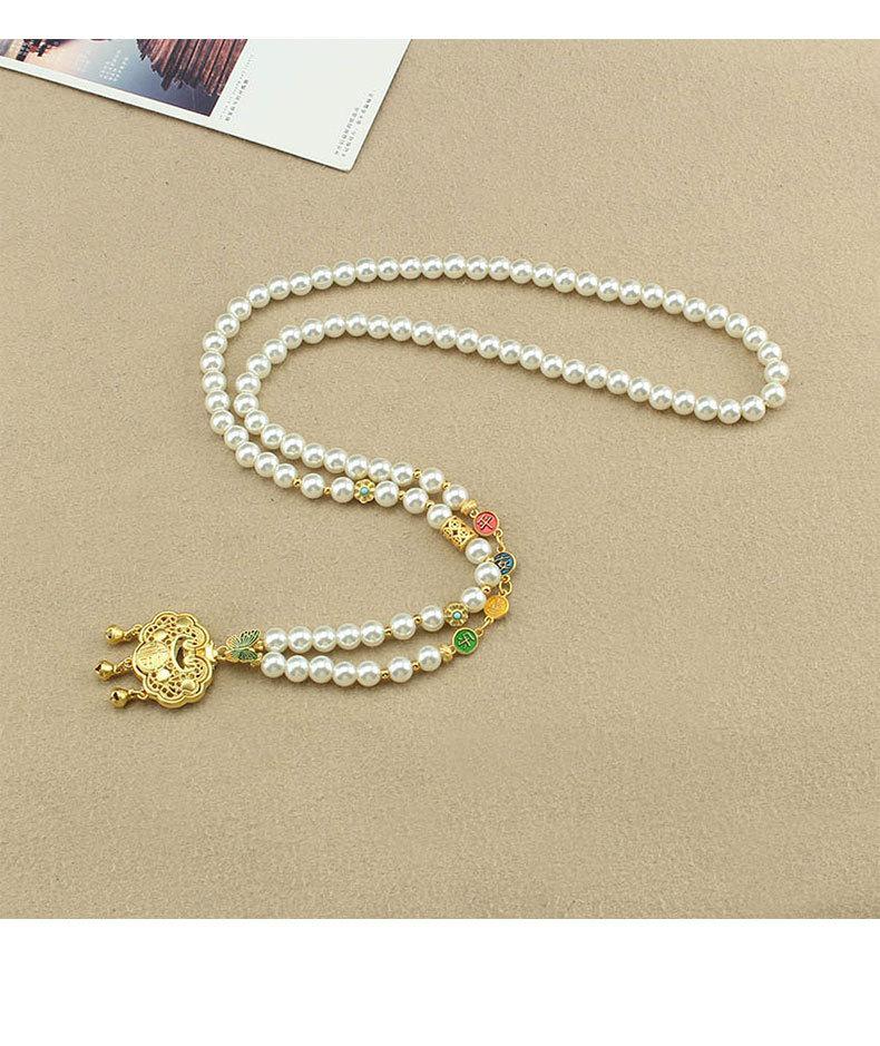 Elegant Ruyi Lock Pearl Necklace - Unique Retro Style for Women