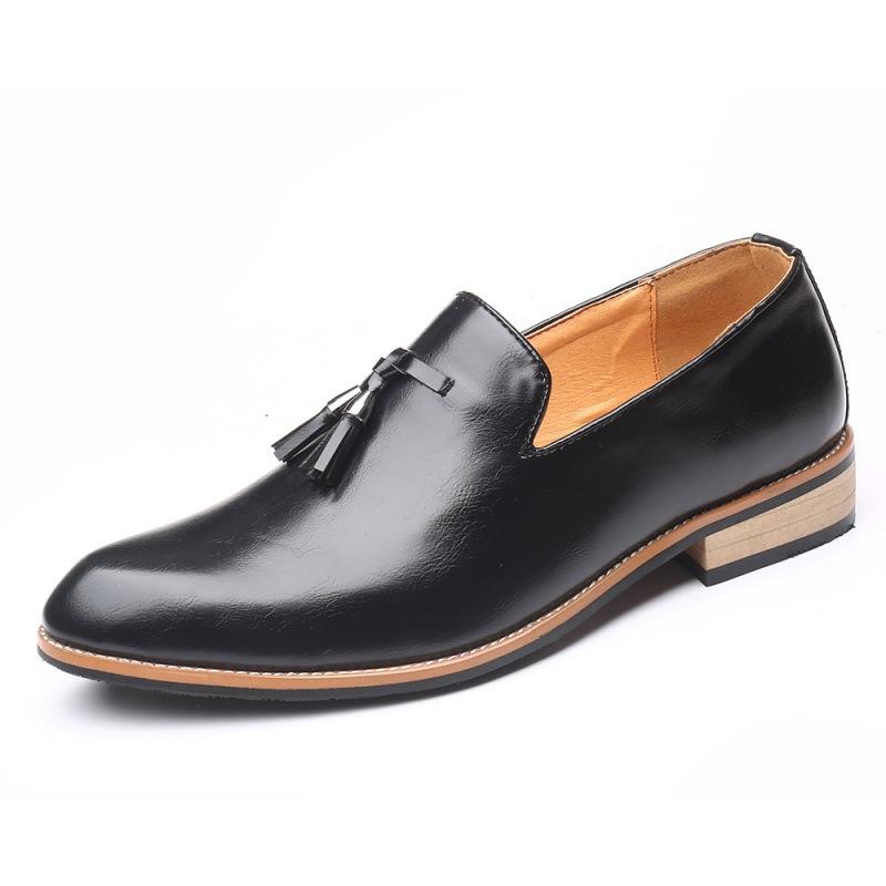 Mens Leather Shoes Office Men Formal Oxfords Pointed Oxford Wedding Leather Men Dress Shoes Fringed Loafers Social Shoesc