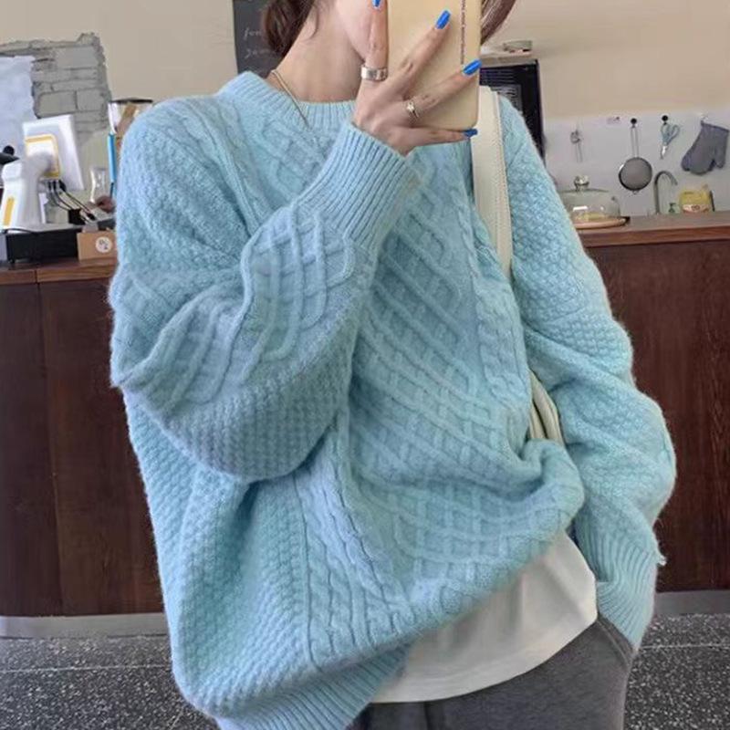 Women's Soft Knit Cable Pullover Sweater - Round Neck, Loose Fit, Autumn/Winter Trendy Style.