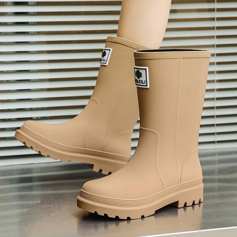 New medium tube rain shoes, women's non-slip water shoes, fashion water boots, thick-soled rain boots and velvet work rubber shoes