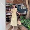 2025 Plus Size French Floral Short Sleeve A-line Dress for Women - Slimming Summer Design.