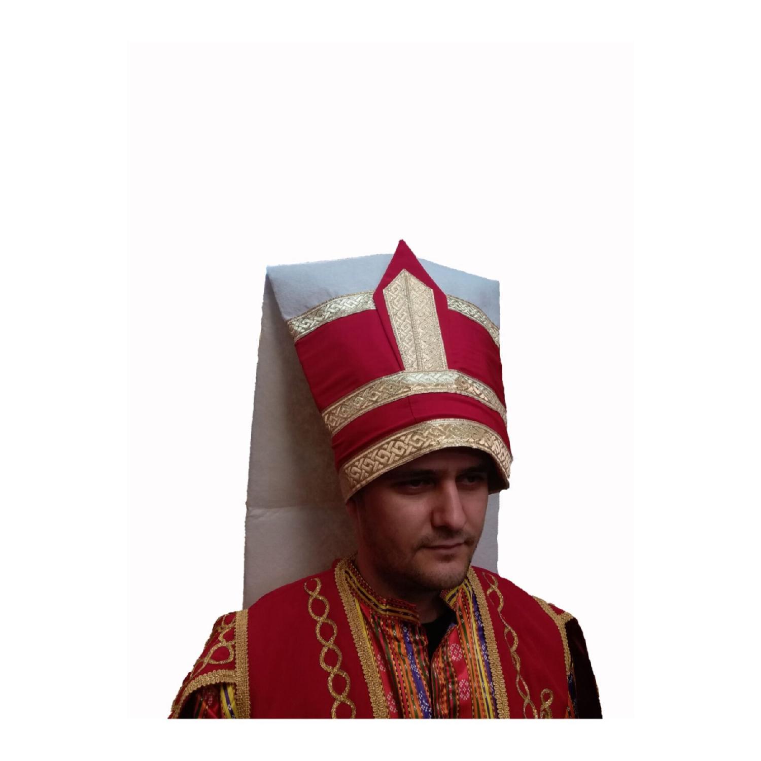 

Головний убір яничара Шапка яничарського ага Осман Брк Кавук червоний