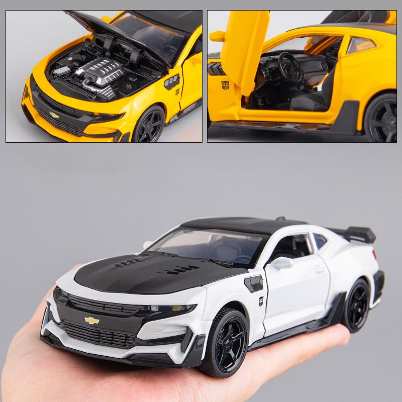 1:32 Chevrolet  Camaro Alloy Model Car Toy Diecasts Metal Casting Sound and Light Car Toys For Children Vehicle
