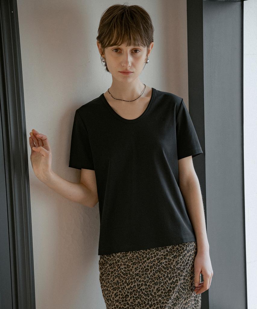 Banwonateullie A3508 Essential U-Neck T-Shirt_Black